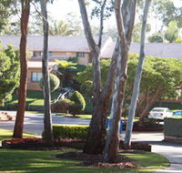 Comfort Inn  Suites Robertson Gardens - Perths Hotel
