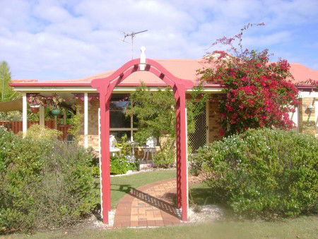 Angels Beach Lodge - Perths Hotel 0
