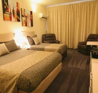 Adelaide Granada Motor Inn - Perths Hotel