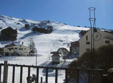 Falls Creek Hotel - Perths Hotel 2
