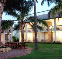 Mandurah Gates Resort - Perths Hotel