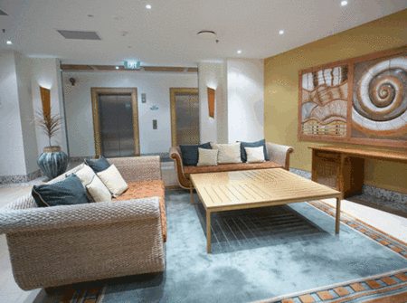 Mantra Coolangatta Beach Resort - Perths Hotel 1