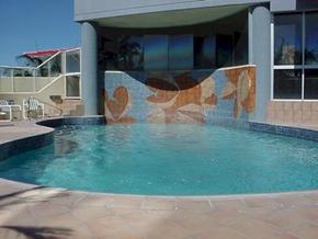 Beachfront Towers - Perths Hotel 1