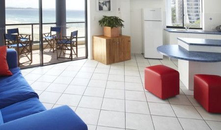 Komune Resorts And Beach Club - Perths Hotel 1