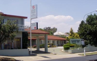 Cowra NSW Perths Hotel
