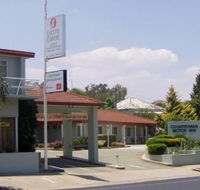 Country Comfort Cowra Countryman Motor Inn - Perths Hotel