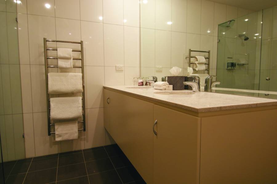  Perths Hotel