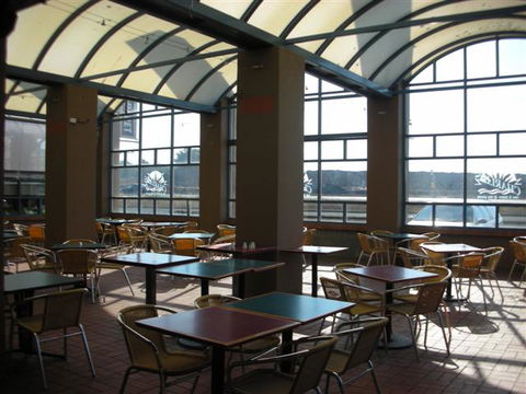 Waurn Ponds Hotel - Perths Hotel 1