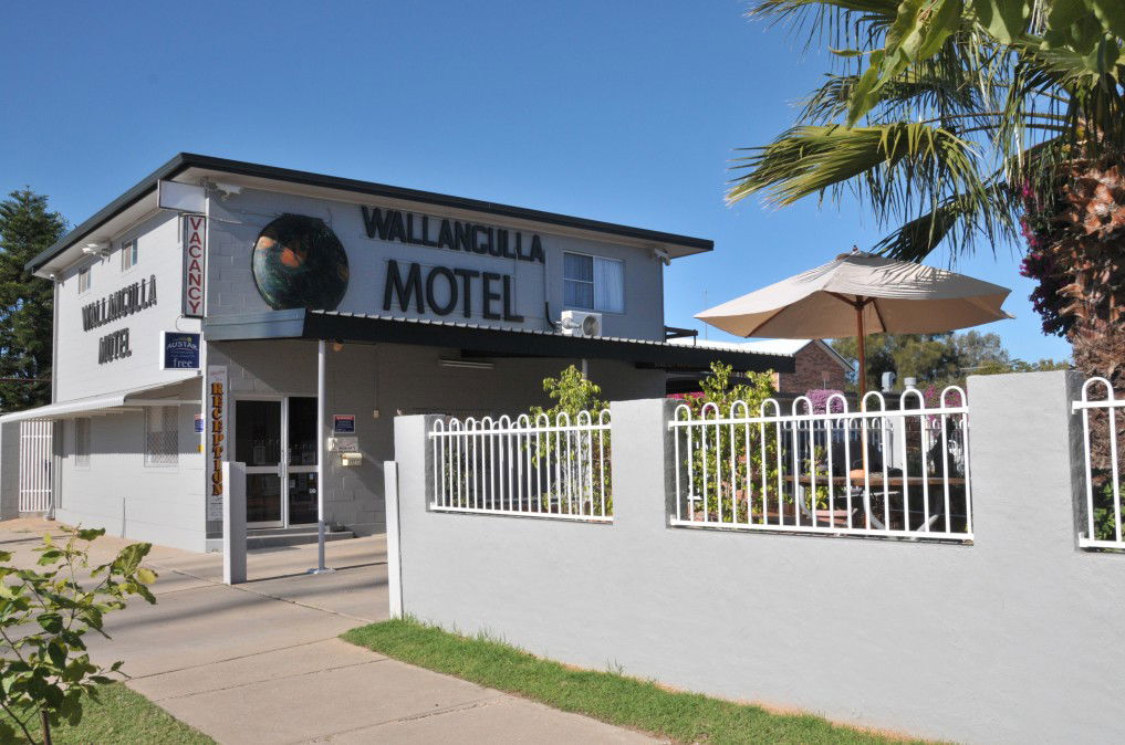 Angledool NSW Perths Hotel
