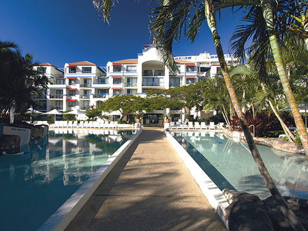 West Burleigh QLD Perths Hotel