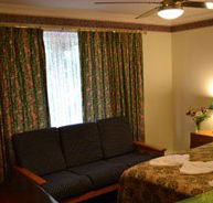 Palms Bed and Breakfast - Perths Hotel