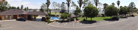 Lake View Motel - Perths Hotel 3