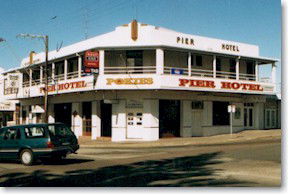 Pier Hotel - Perths Hotel 0