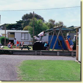 Swansea Holiday Park - Perths Hotel 0