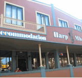 Harp Deluxe Hotel - Perths Hotel