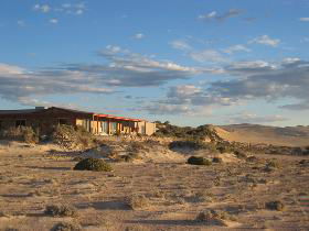 Tiliqua Sunrise - Perths Hotel 0