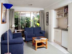 Bellevue Bed & Breakfast - Perths Hotel 0