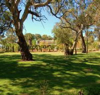 Jacobs Creek Retreat at Moorooroo Park - Perths Hotel