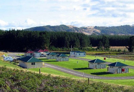 Mount Compass Caravan Park - Perths Hotel 1