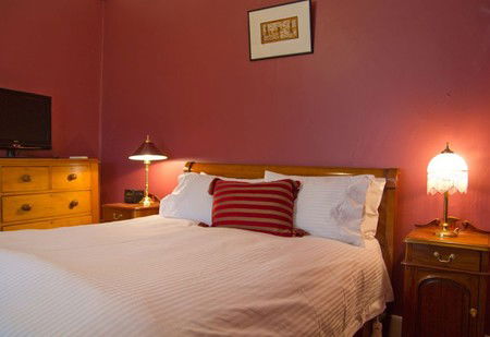 Willunga House - Perths Hotel 1