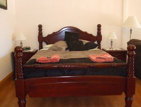 Quandong Apartments - Perths Hotel 1