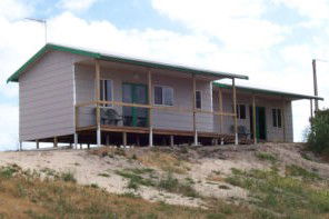 Lake Saint Clair Nature Retreat - Perths Hotel 2