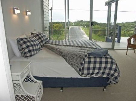 Quindalup - Perths Hotel 2