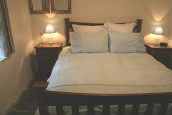 McCaffrey Cottage - Perths Hotel 1