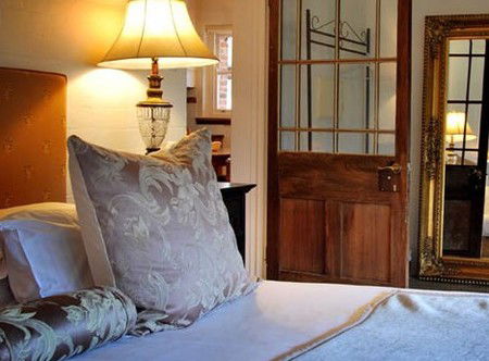 Jacobs Creek Retreat At Moorooroo Park - Perths Hotel 1