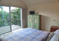 Absolute Beachfront Belongil Summerhouse - Perths Hotel 3