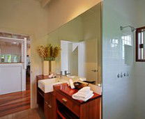 Allure Beach House - Perths Hotel 5