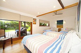 HMAS Hawk - Perths Hotel 0