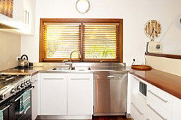 HMAS Hawk - Perths Hotel 3