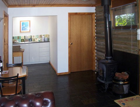 McLaren Ridge 1 - McLaren Ridge Log Cabins - Perths Hotel 2