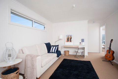 Coast & Vines @ Moana Beach - Perths Hotel 2