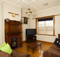 Semaphore Beach House - Perths Hotel
