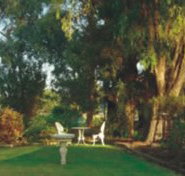 Riverfront Retreat - Perths Hotel