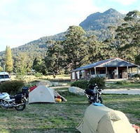Quamby Corner Caravan Park - Perths Hotel