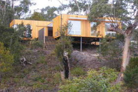 Bruny Island Weekender - Perths Hotel 0