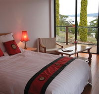 Island Eden - Perths Hotel