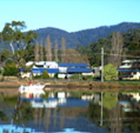 Prosser Holiday Units - Perths Hotel