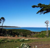 Three Hummock Island