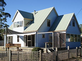 Garden Island Creek TAS Perths Hotel