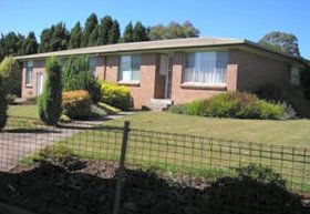 Sheffield Pioneer Holiday Units - Perths Hotel 0