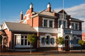 Old Bank B&B - Perths Hotel 0