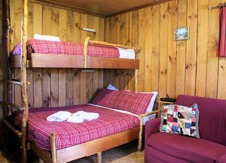 Cradle Mountain Highlanders - Perths Hotel 4