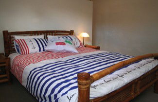 The Big Blue Retreat - Perths Hotel 3