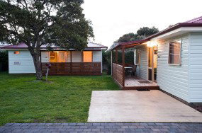 Leisureville Caravan Park - Perths Hotel 3