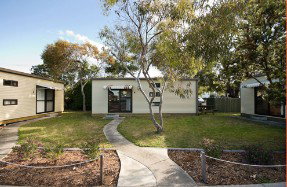 Leisureville Caravan Park - Perths Hotel 5