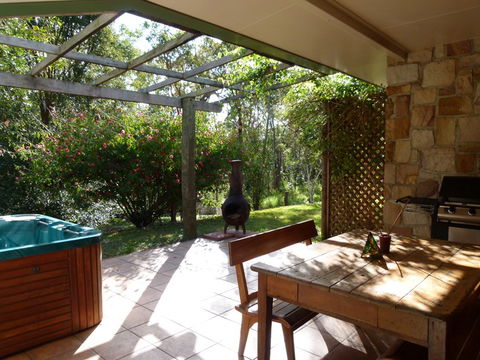 Bushland Cottages And Lodge - Perths Hotel 3